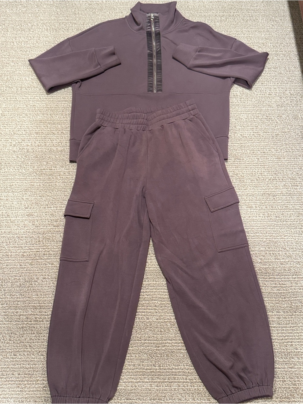 Varley Mauve Cargo Joggers and Half Zip Sweatshirt